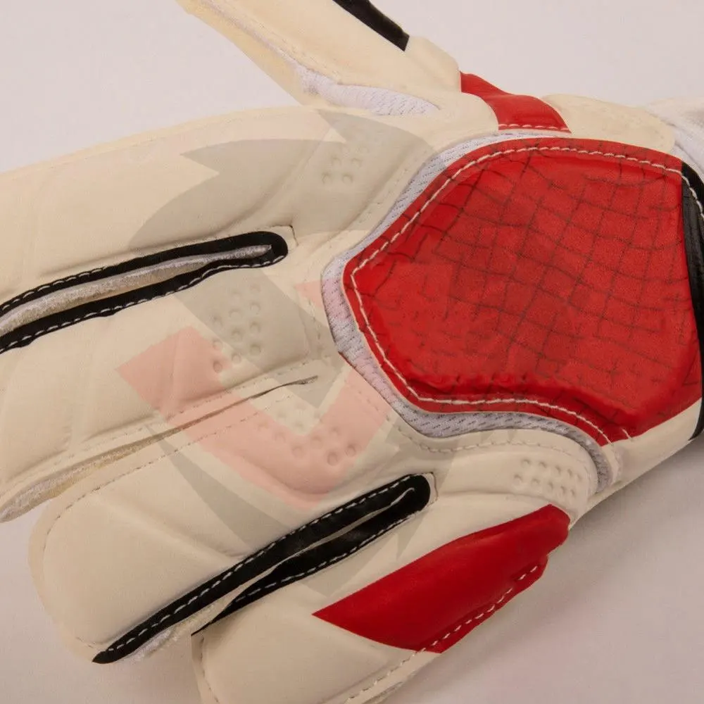 Comfortable hand protection gloves soccer goalkeeper gloves for Man