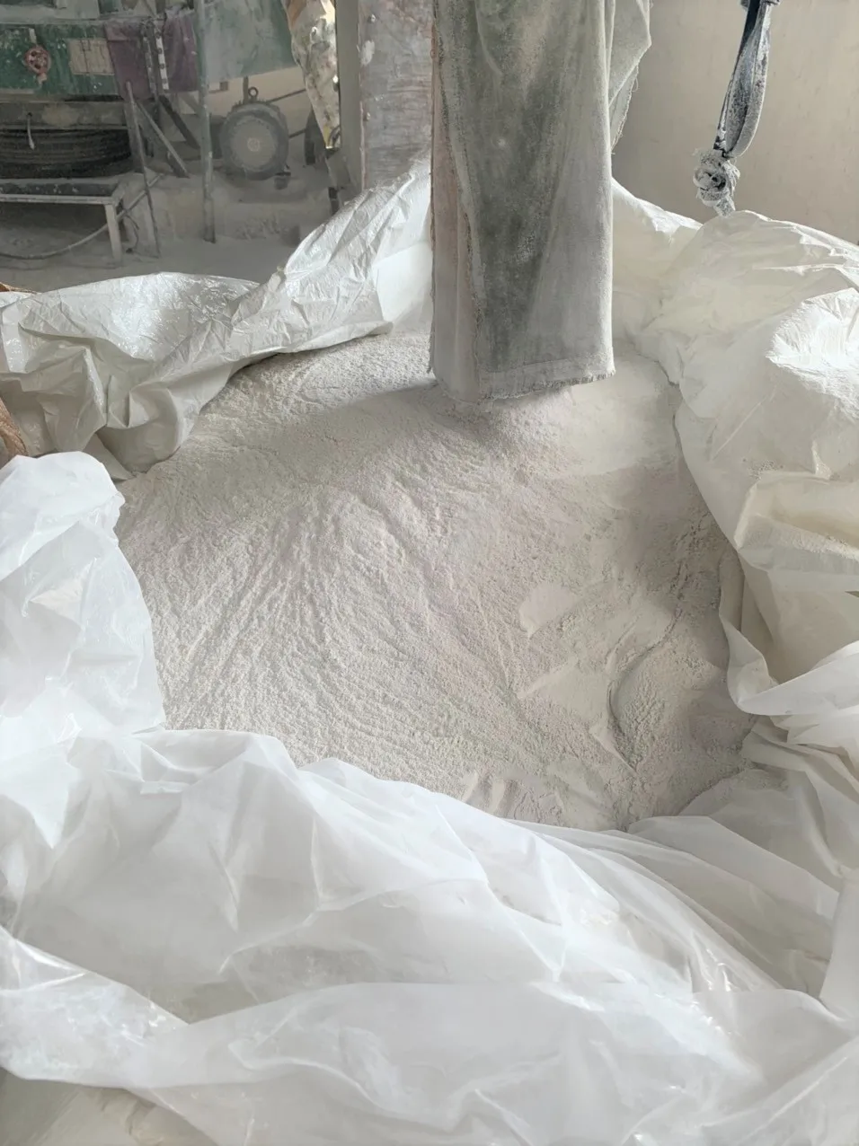 Низкая цена порошок быстрого Лайма 2021 сожженного CaO вьетнамский лучший производитель