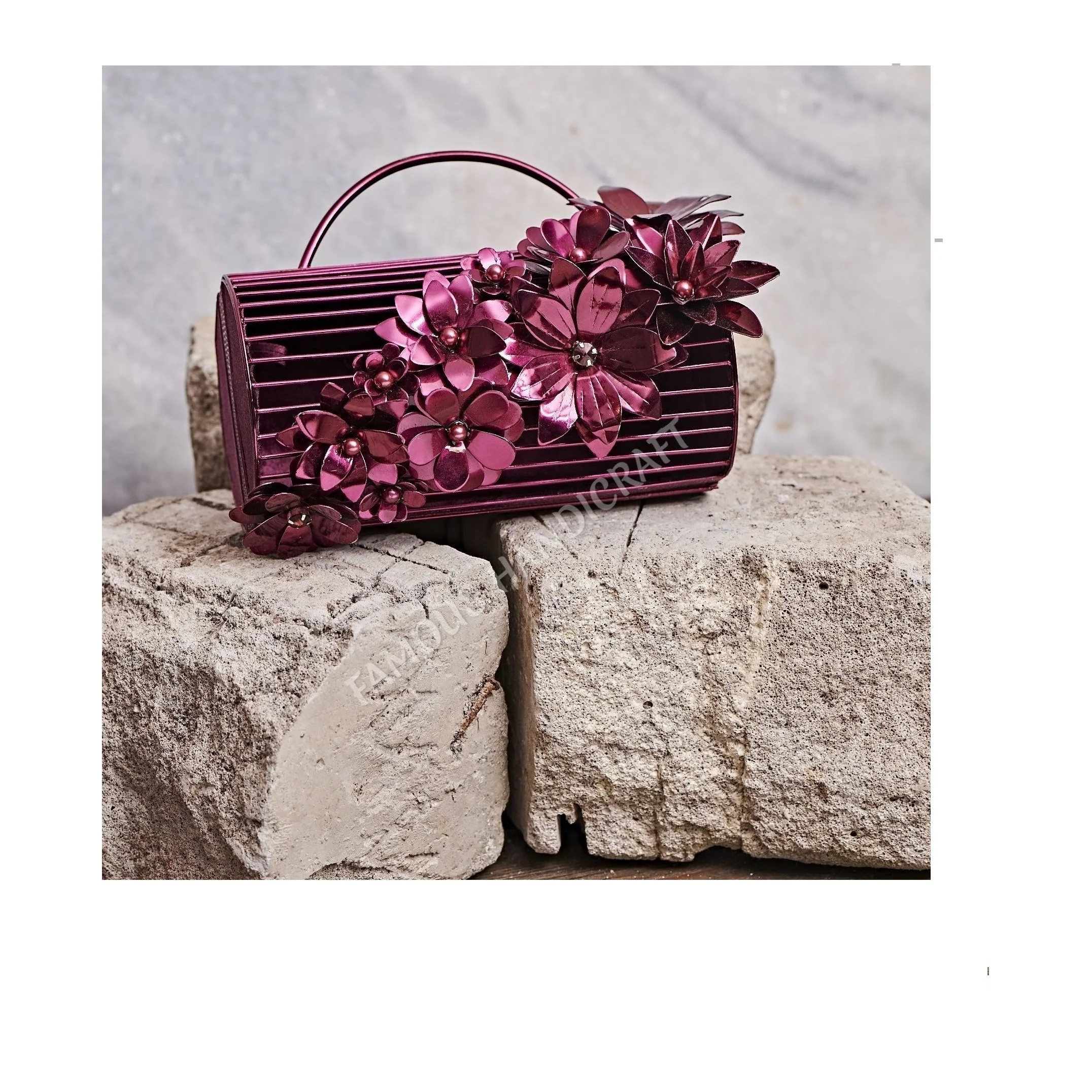 Wholesale High Quality maroon Handcrafted brass wire clutch  Designer Luxury Handbag at Best Price