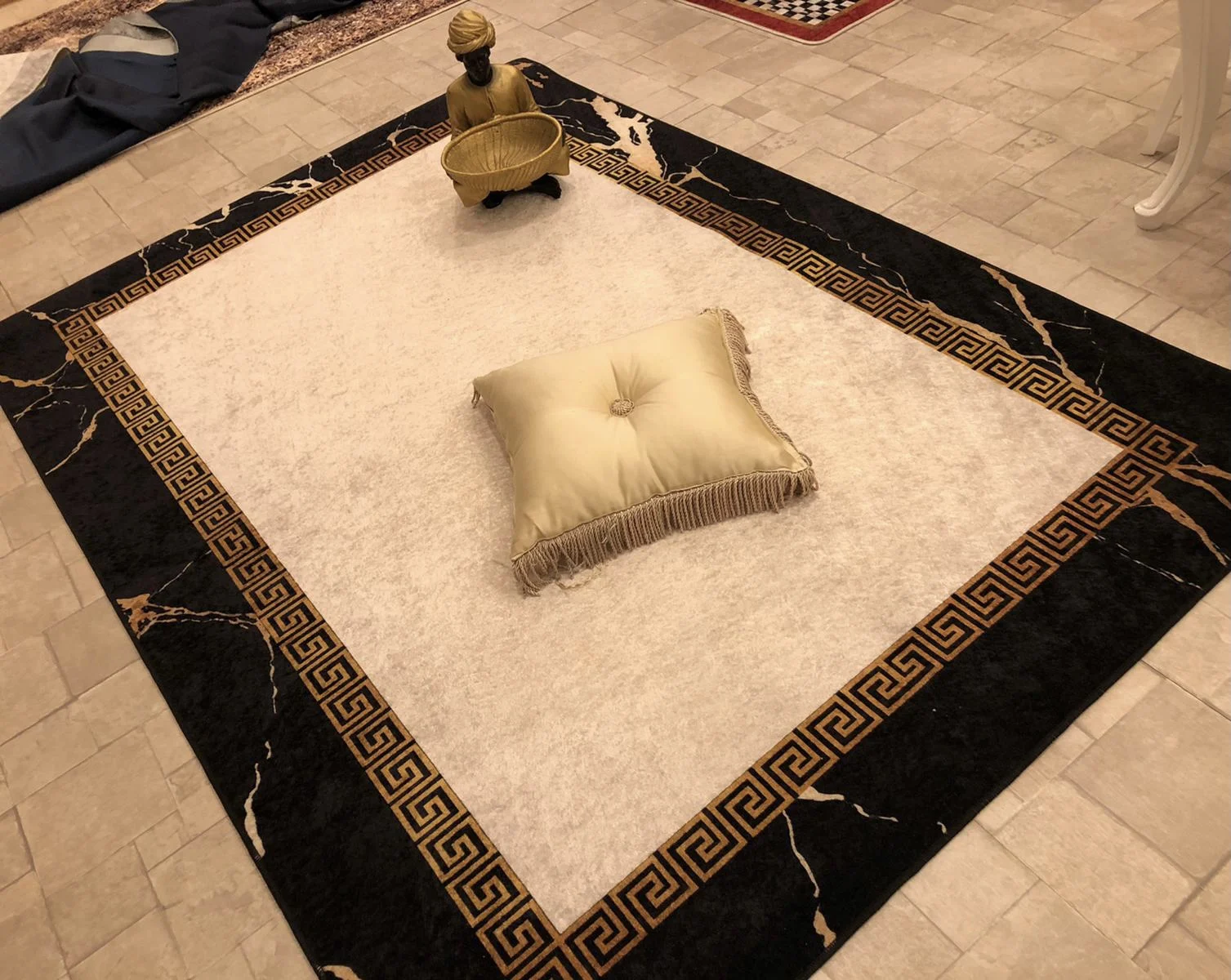 dot backing special printed rug and carpet with fringe or overlocked