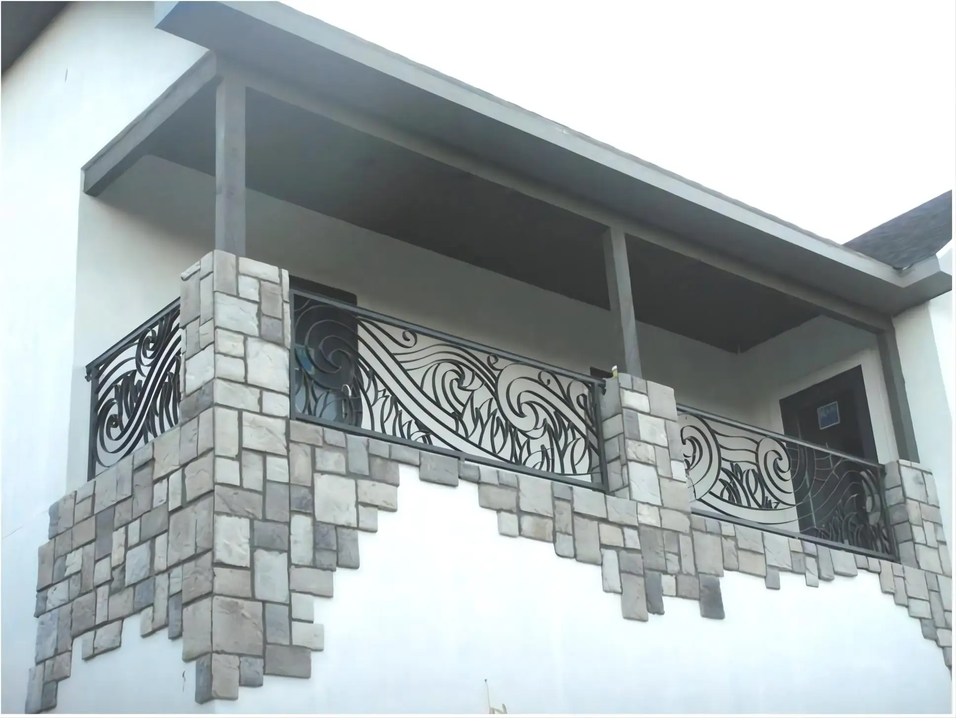 Professional Customized Simple Design Abrasion Resistant Safety Balcony Handrails Wrought Iron Balcony Railing