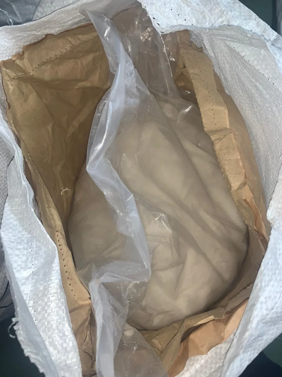 Высокое содержание жира 60-65% масло сушеный кокосовый орех в тонких средних чипсах и хлопьях высушенный пищевой порошок телефон + 84889975133