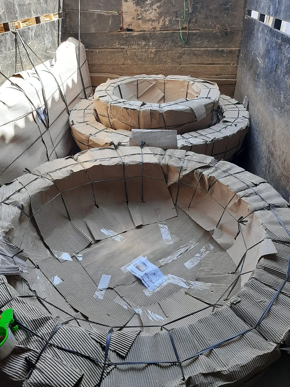 Hot Selling Round Wooden Plates from Indonesia/Wholesaler