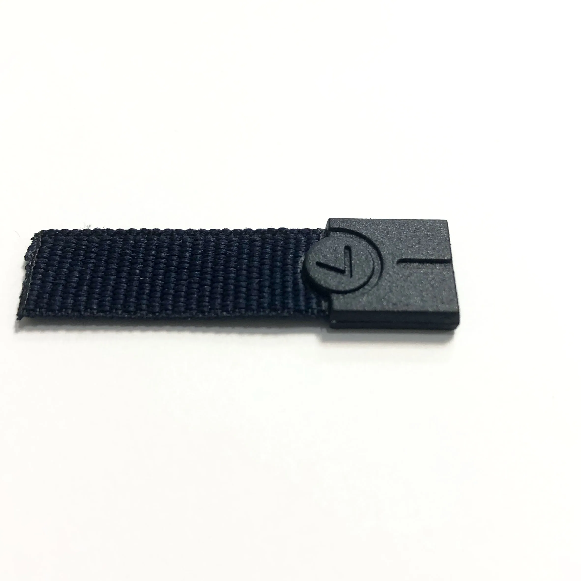 Custom Logo Black Zipper Puller For Garment with texture