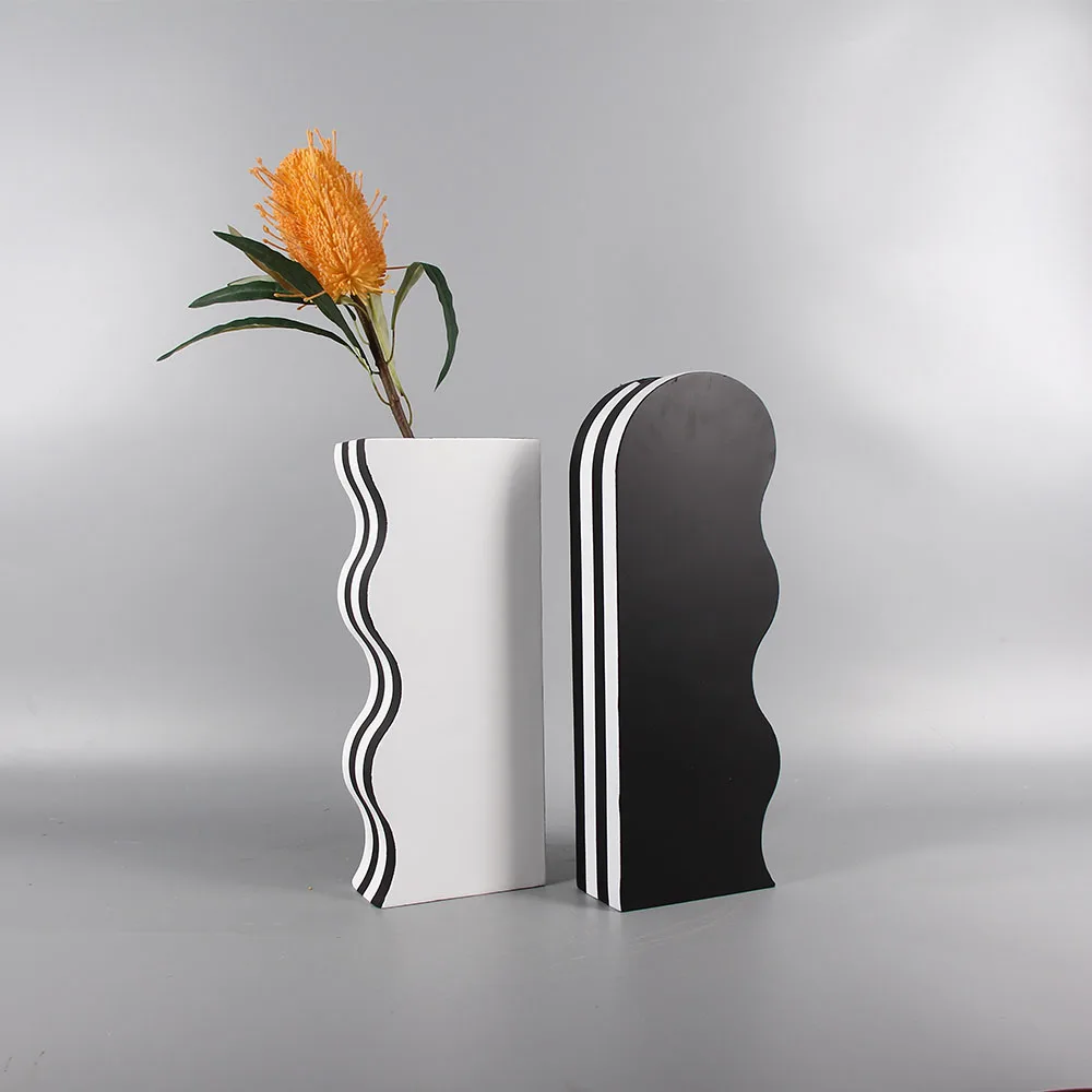 Creative flower pot modern vase home decoration flower pot vase for home decor modern nordic indoor resin vase