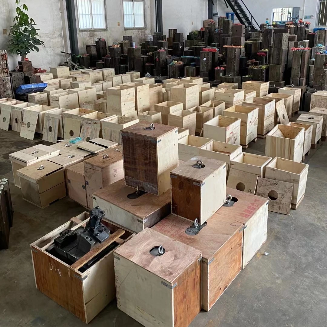 Toy Used Mould Beach Shovel Mould , China Soft Plastic Tray Injection Chair Steel Second Hand Plastic Toys Edge 001