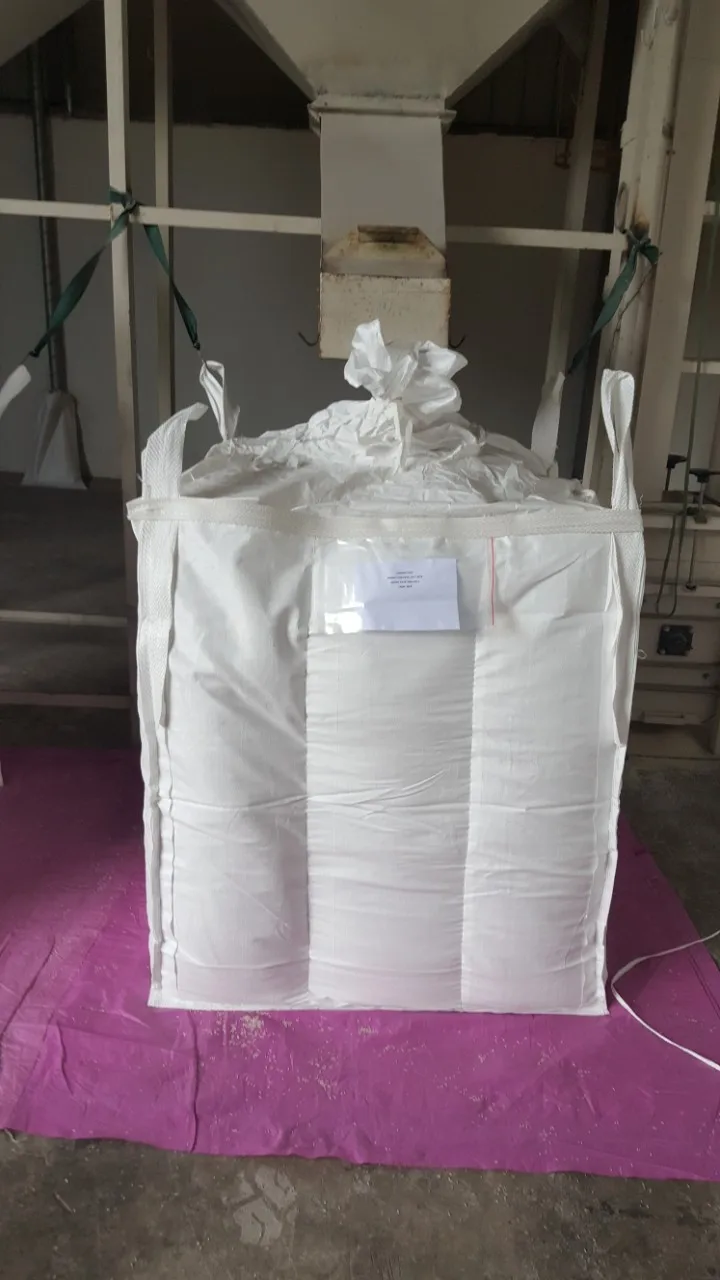 
RICE IN BULK PACKING FROM VIETNAM FACTORY - Whatsapp: +84905010988 