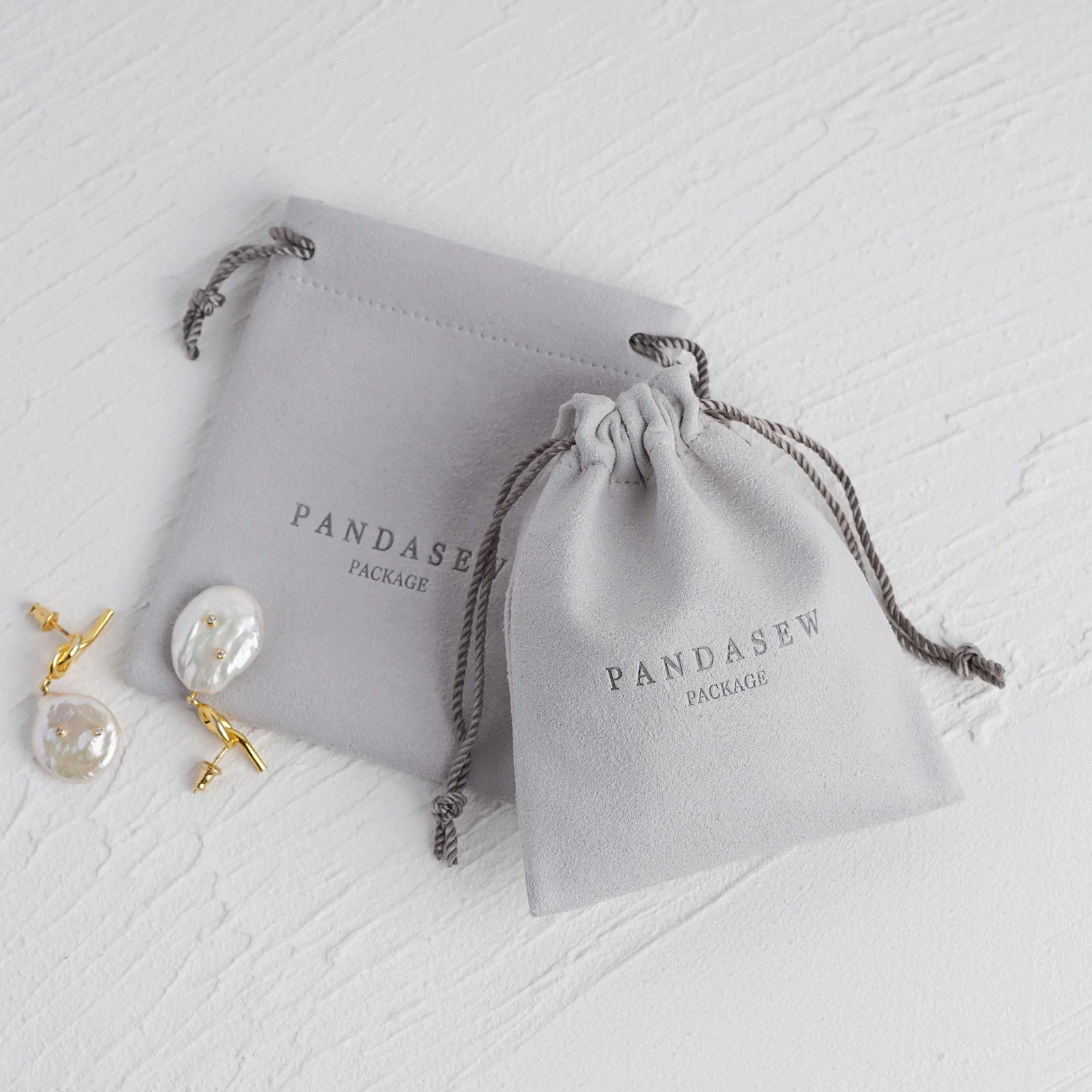 PandaSew Custom Logo Luxury Gray Microfiber Drawstring Bag Gift Packaging Jewelry Pouch