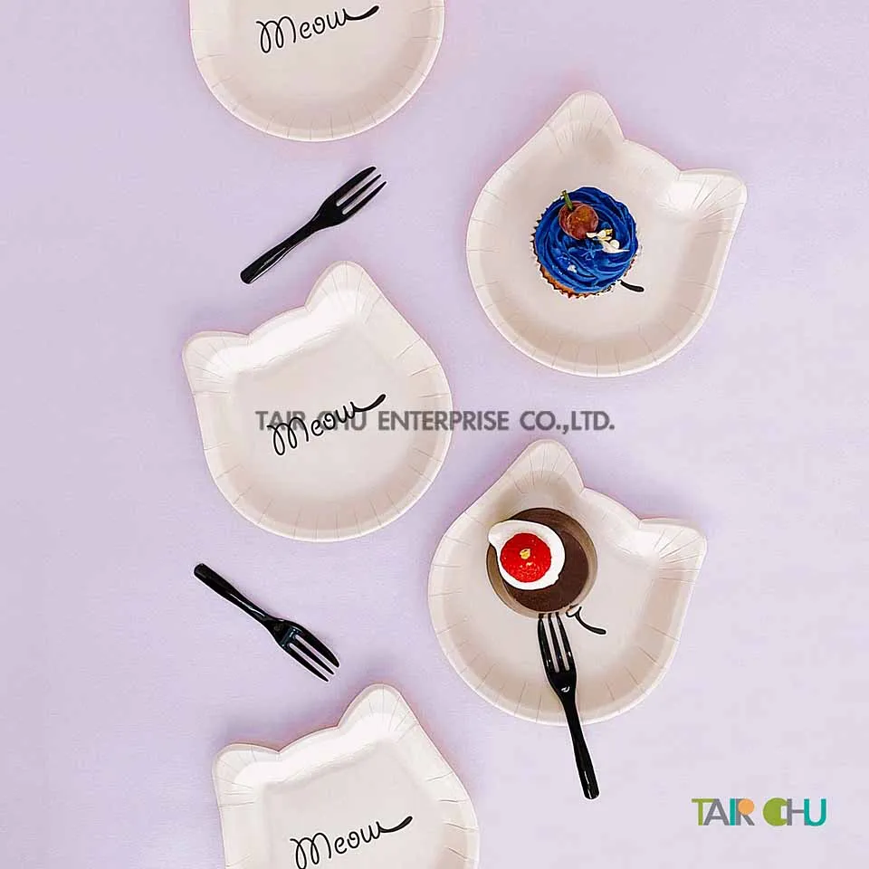 cat disposable plate