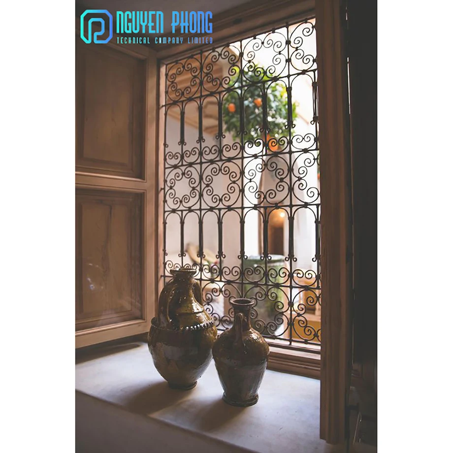 Лидер продаж, оптовая продажа, Заводские кованые железные стальные металлические решетки, защитные окна