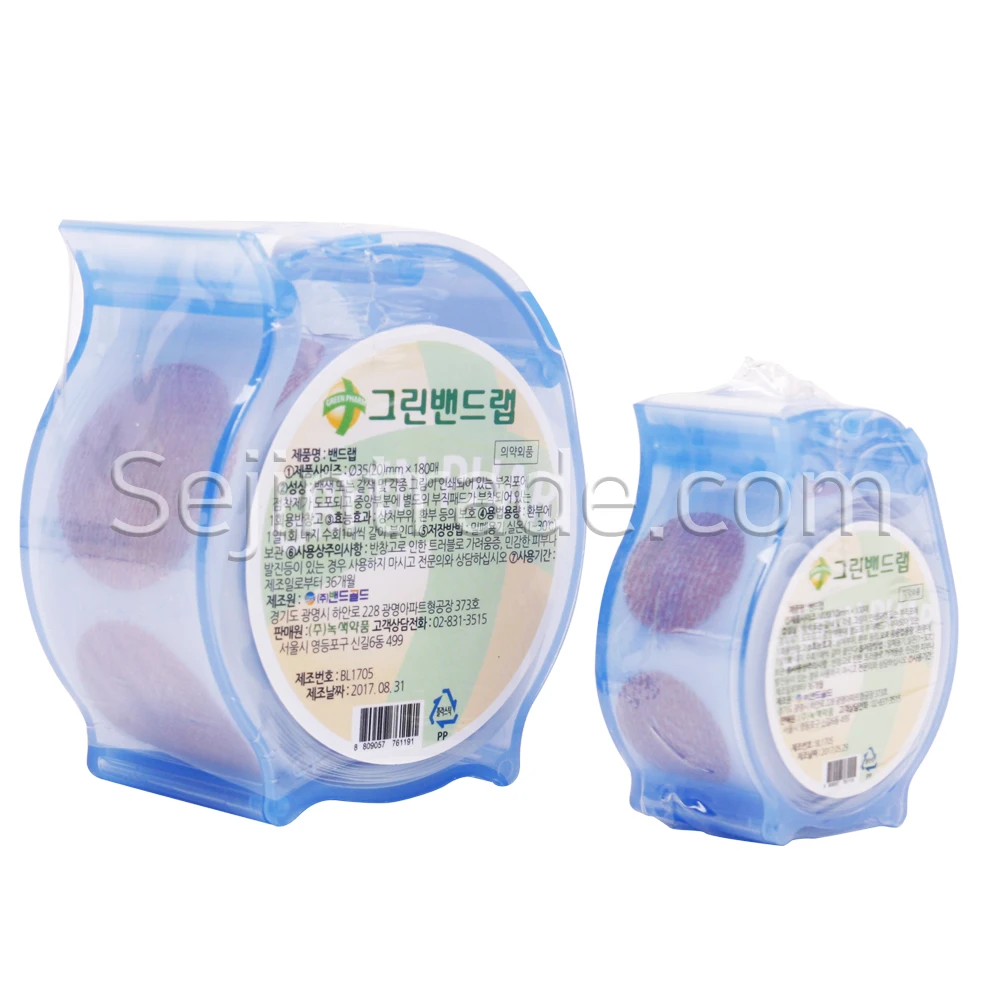 Simple, hygienic, and single-use protection band for blood collection using high repair of natural cellulose material.