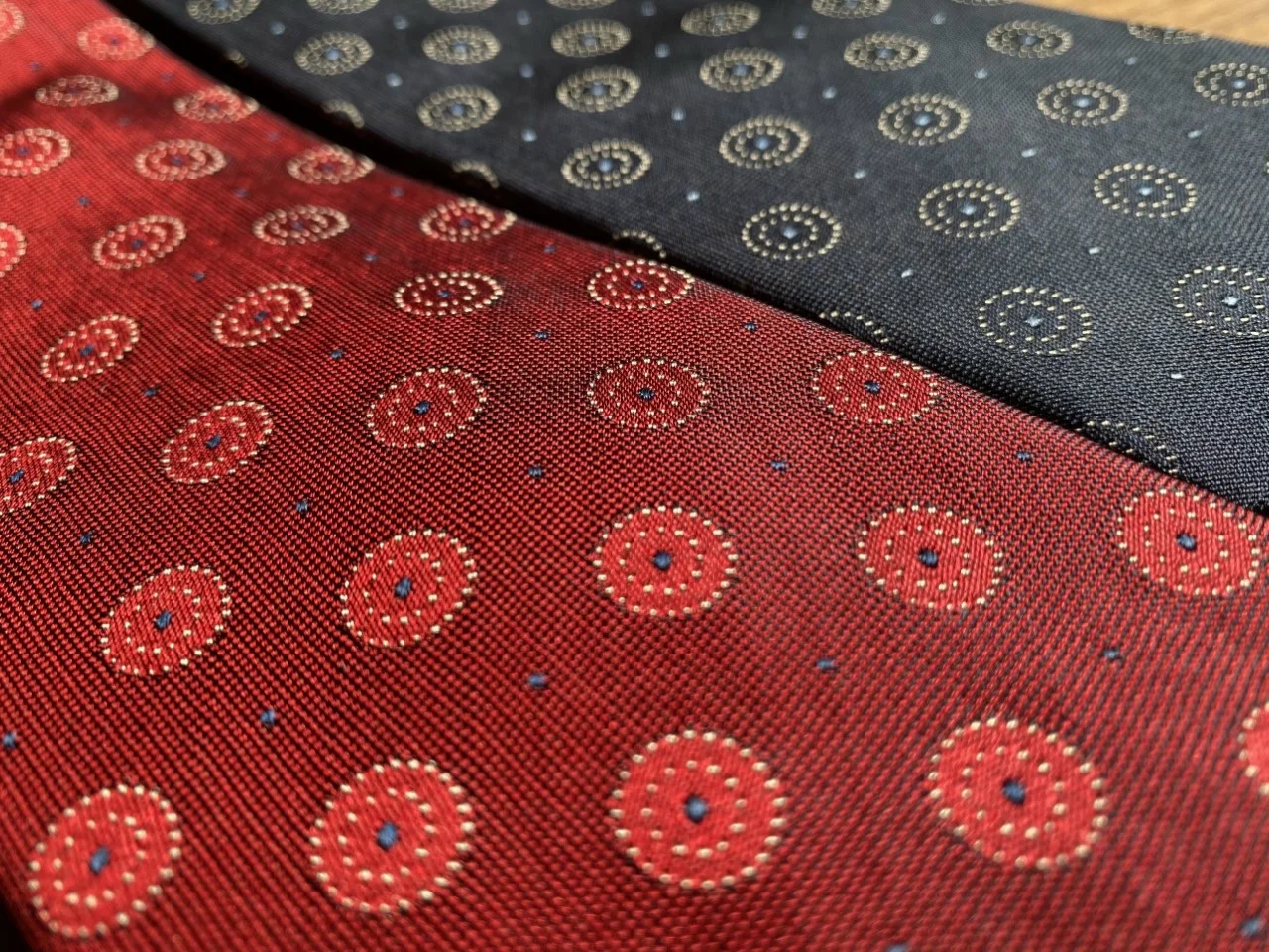 
New Arrival Popular Design Fashion Luxury Natural Silk Caravat For Men With Reasonable Price 