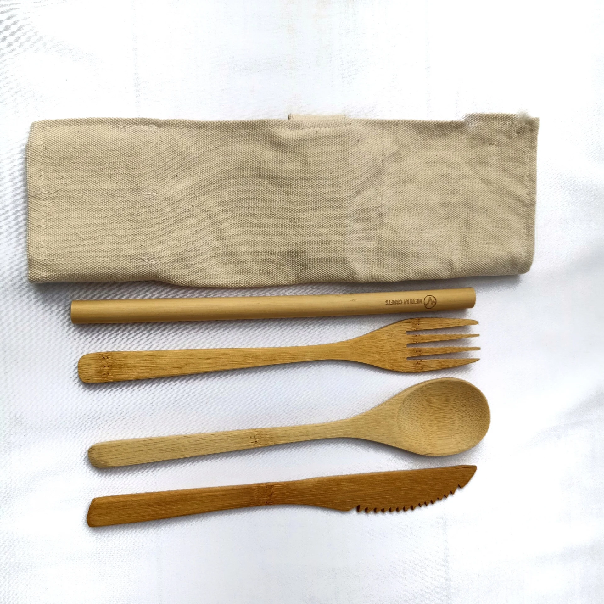 
Wholesale Vietnamese Handmade Coconut Wooden Cutlery Set Spoon and Fork Set Hot Trend Gift Set in Kitchen Space 