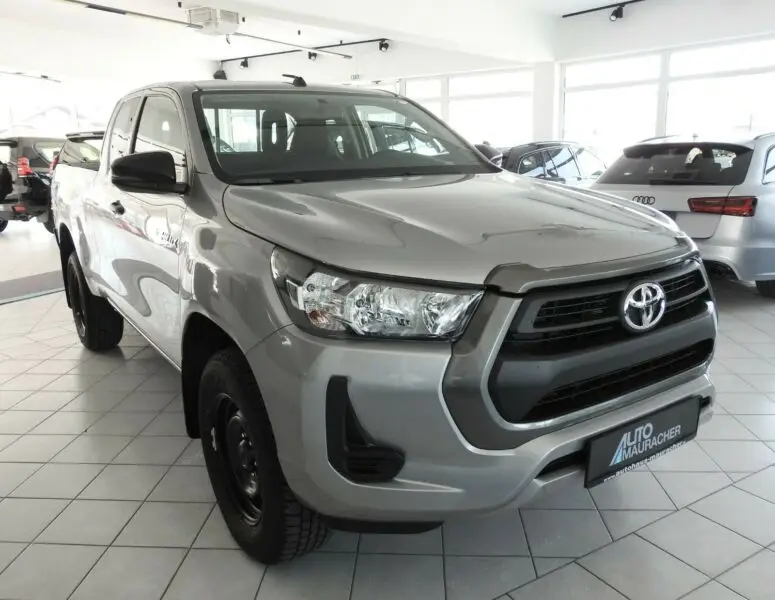 Excellent Performance Car Hilux 2.7L V4 VVT-i SR5 4x4  Best Quality Fairly Used HILUX TRUCK 4X4