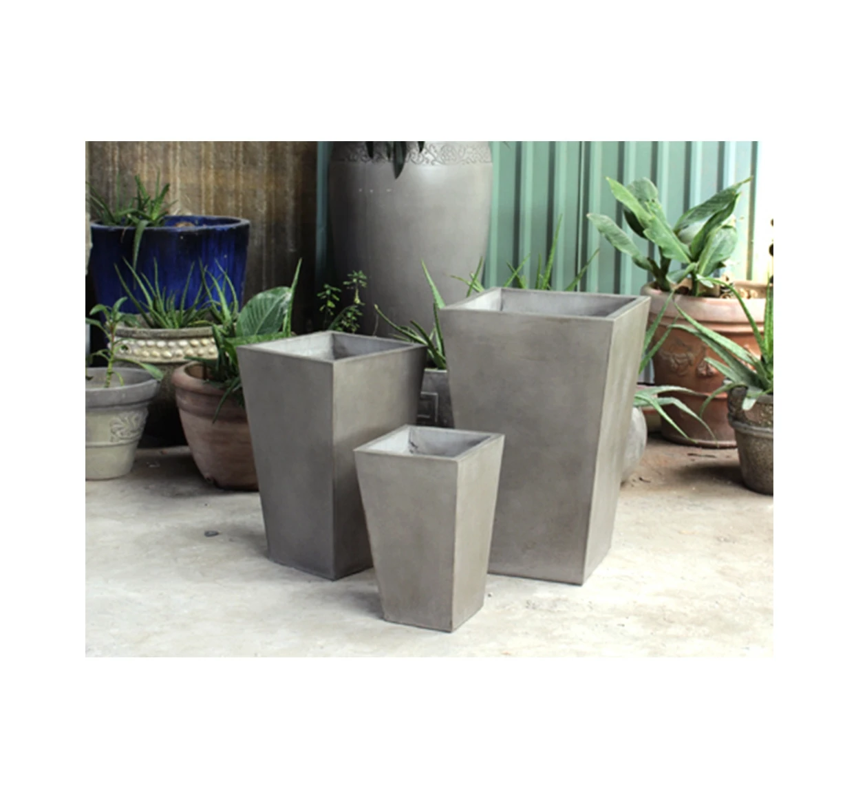 High Quality Set of 3 Square Concrete Taper Planters Cheap Price from Vietnam Best Supplier for Garden or Nursery Design
