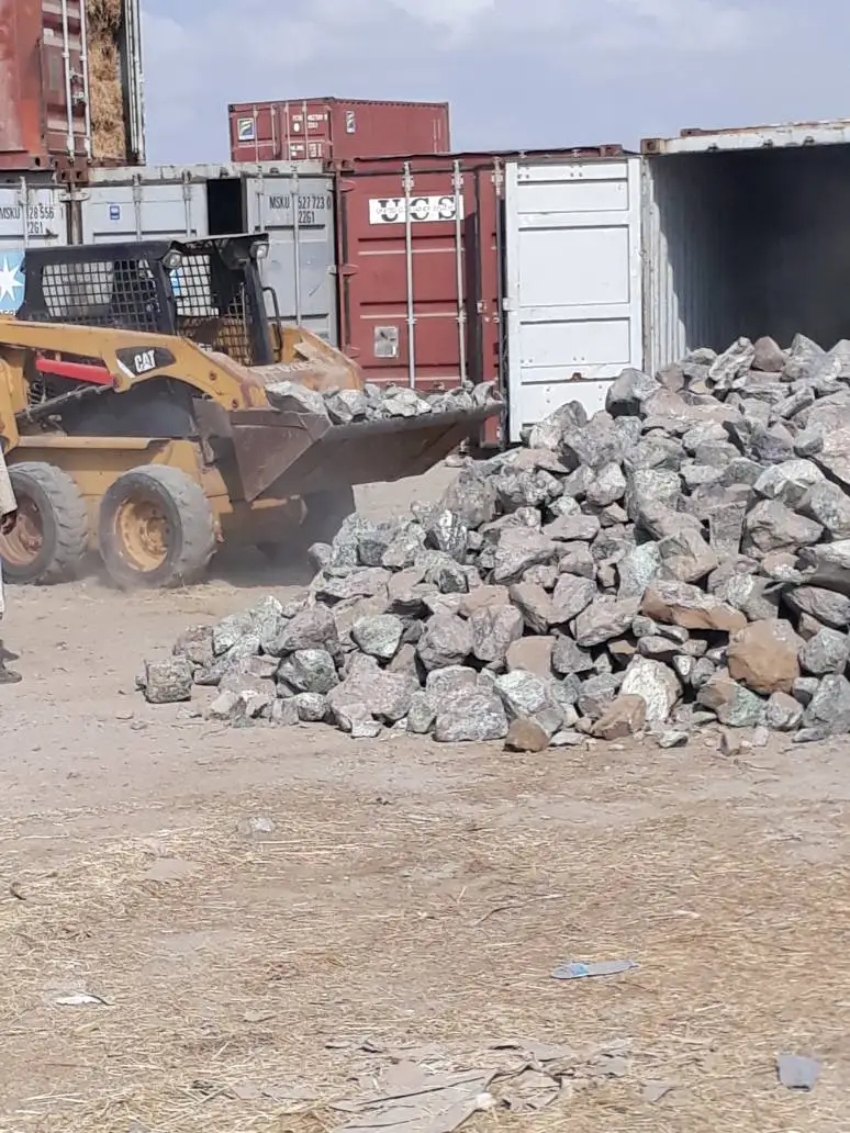 Chrome ore stone chrome 48%