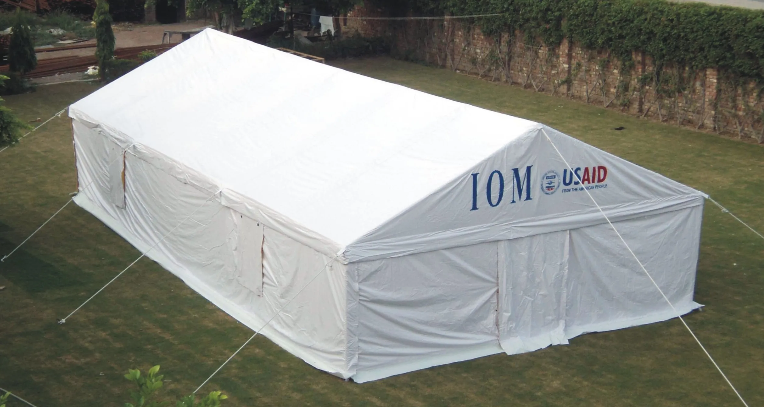 Luxury PVC Canvas IOM Storage Tent Big Outdoor Industrial Storage Tent on Sale