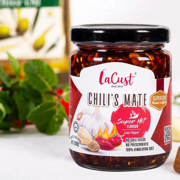 Wholesale Hot Chinese Chili Garlic Sauce Red Mason Shiny Jade Bottle Jade Bottle Chili Class Extra Spicy