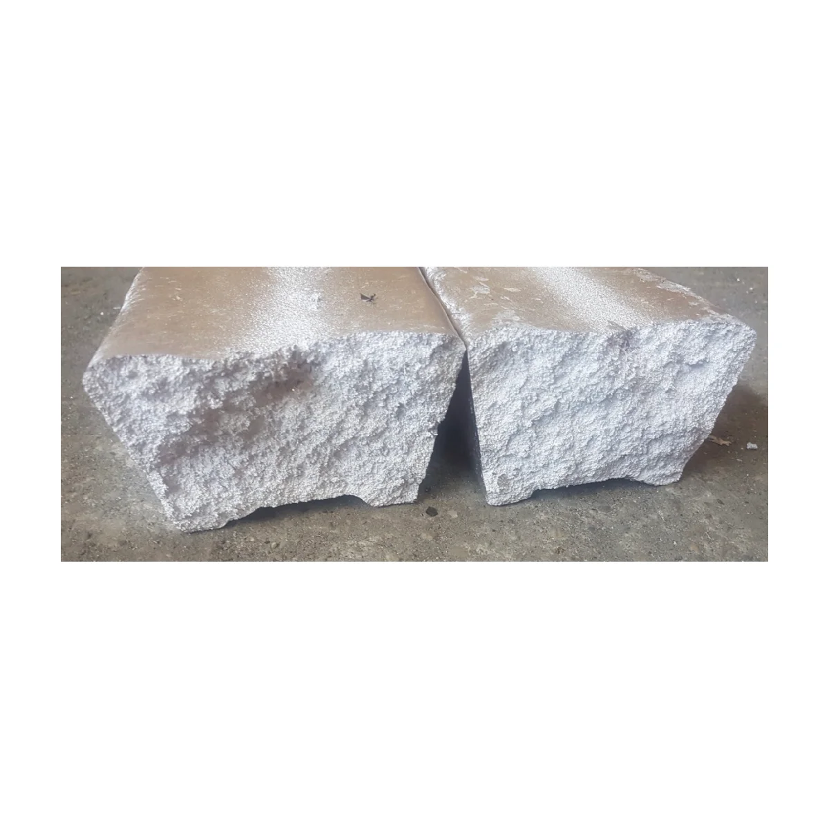 Оптовая продажа однотонное 0.1% Max Mn общего назначения трансформаторного двигателя Mn-Zn 550C точка плавления 4000 серии алюминиевый 6063 слитки