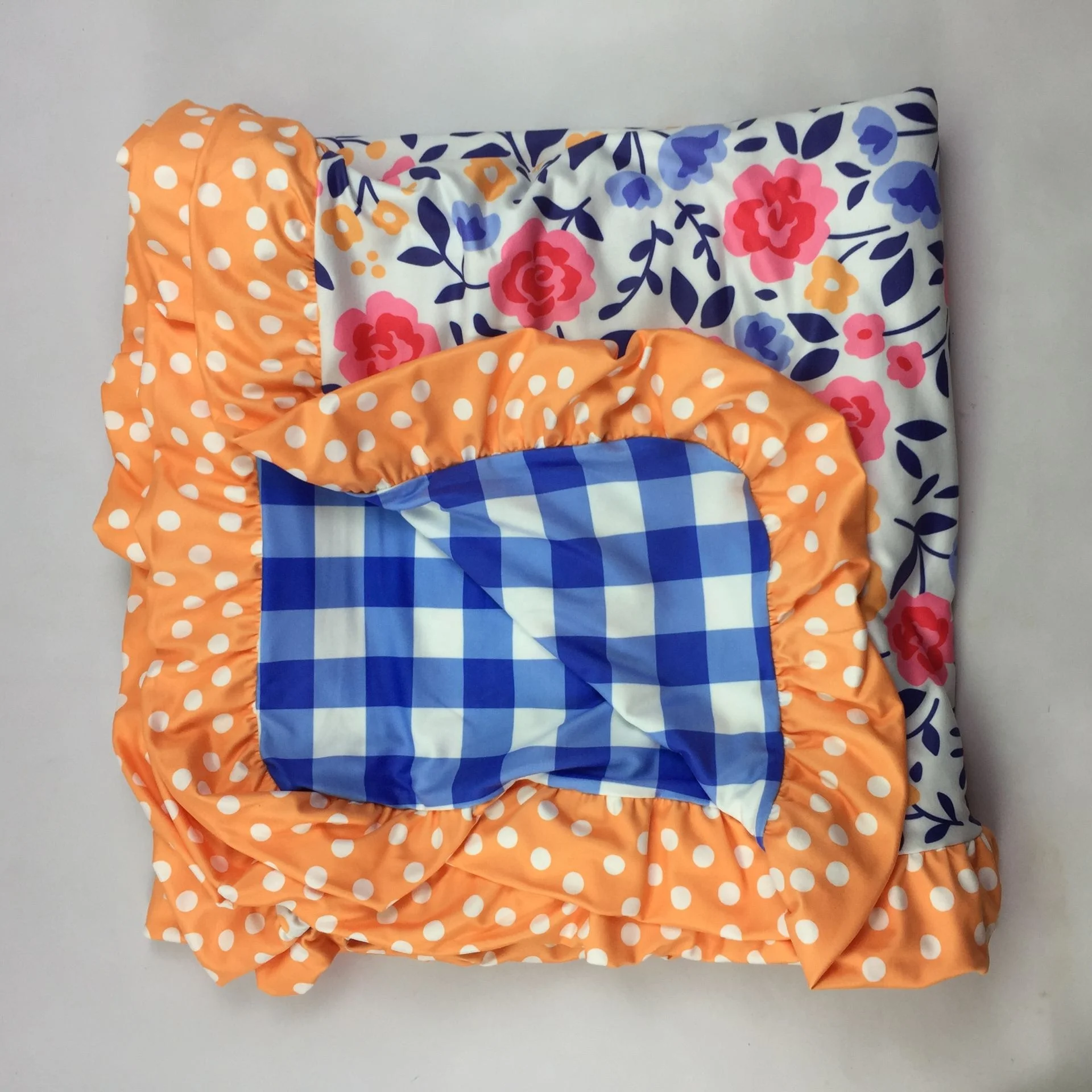 
Little Girls Cute Printing Soft Milk Silk Ruffles Side Muslin Swaddle Blanket Baby Quilt for Kids Infant Boys and Girls 