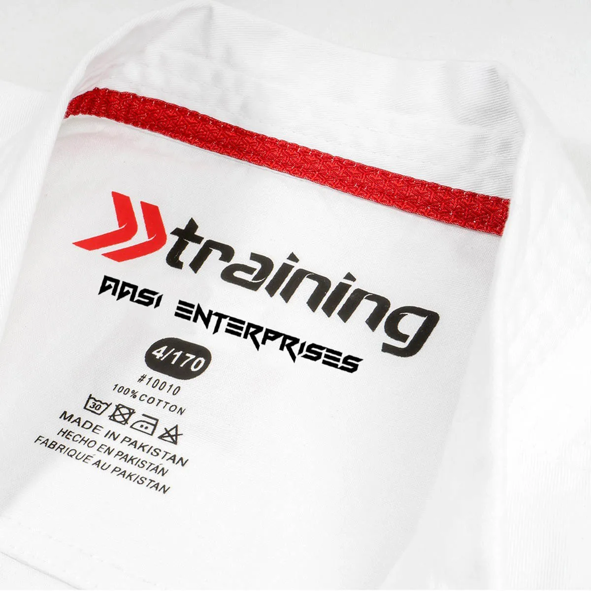 Кимоно для обучения карате недорогая форма