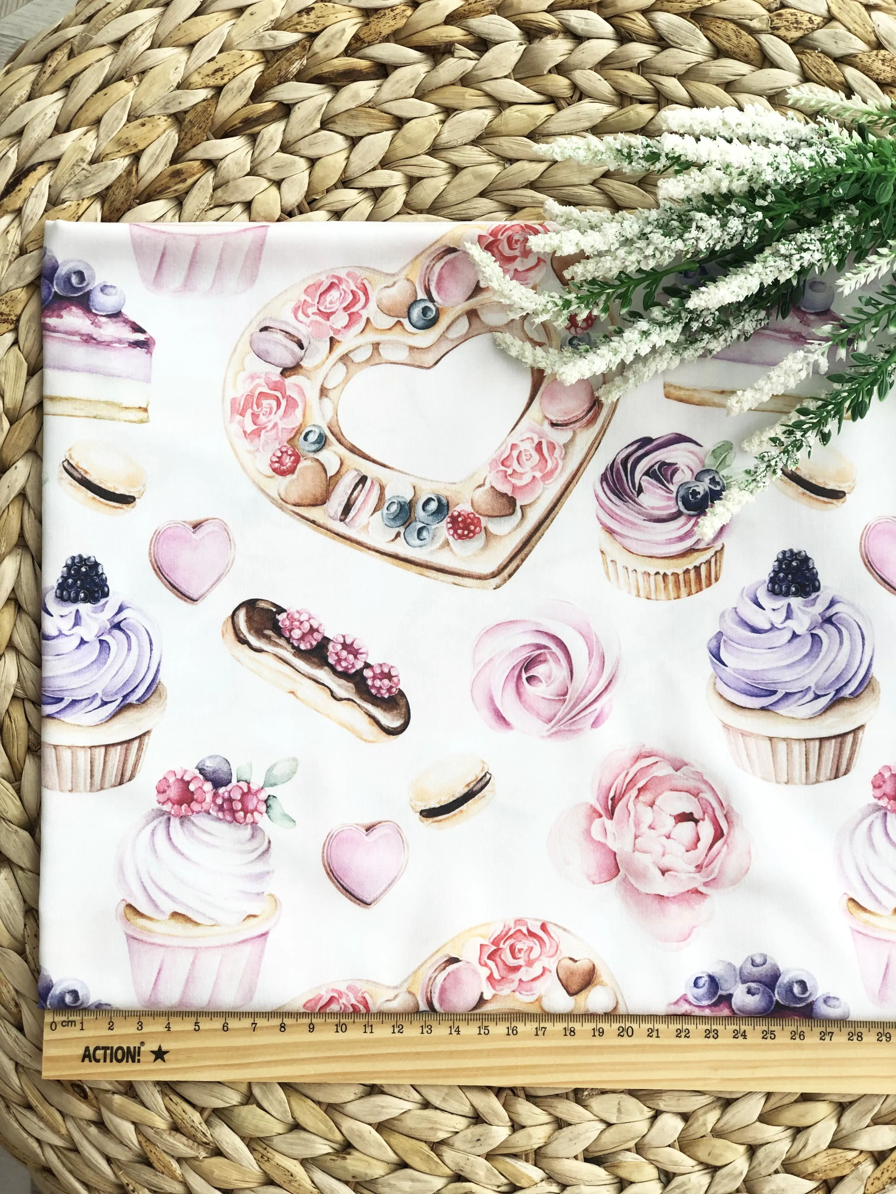 Premium Quality Durable, Smooth and Durable Material Density 140g / sq.m Satin Cotton 100% Printing Service