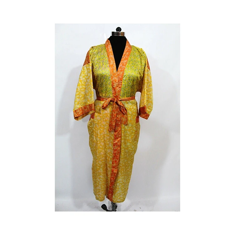 Top Quality Silk Fabric Printed Design Kaftan Casual Wear Beach Cover Up Long Dress in Red Color for Girls and Women