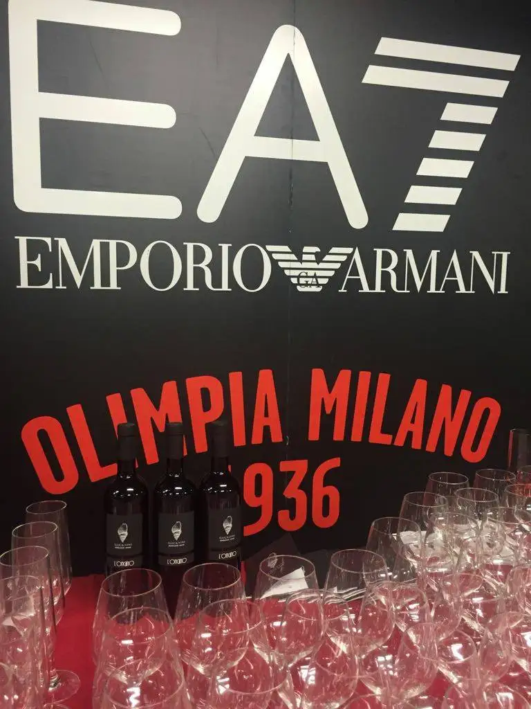 Итальянская винно-красная стеклянная бутылка 0 75 л красного вина