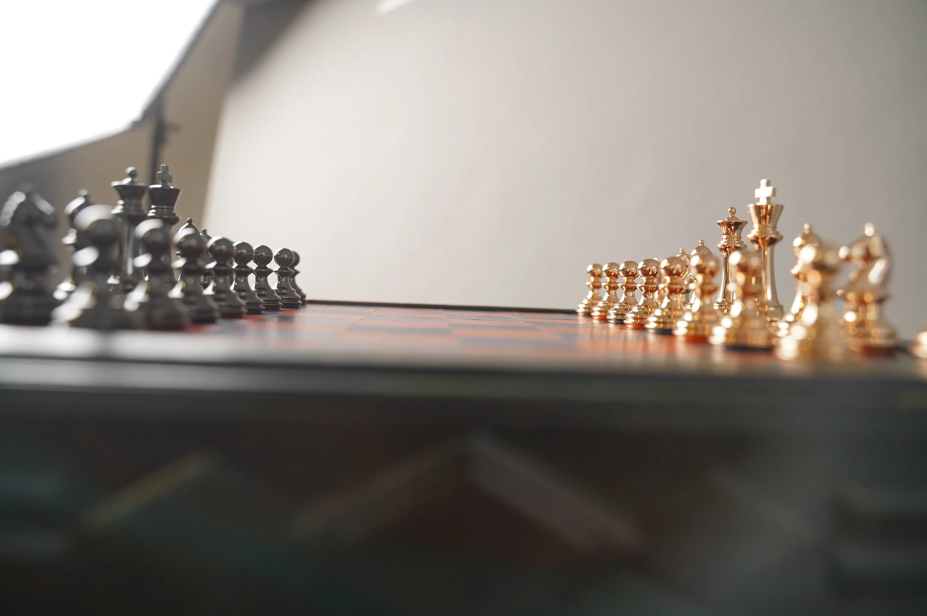  Металлический шахматный стол от производителя шахматы для взрослых и детей