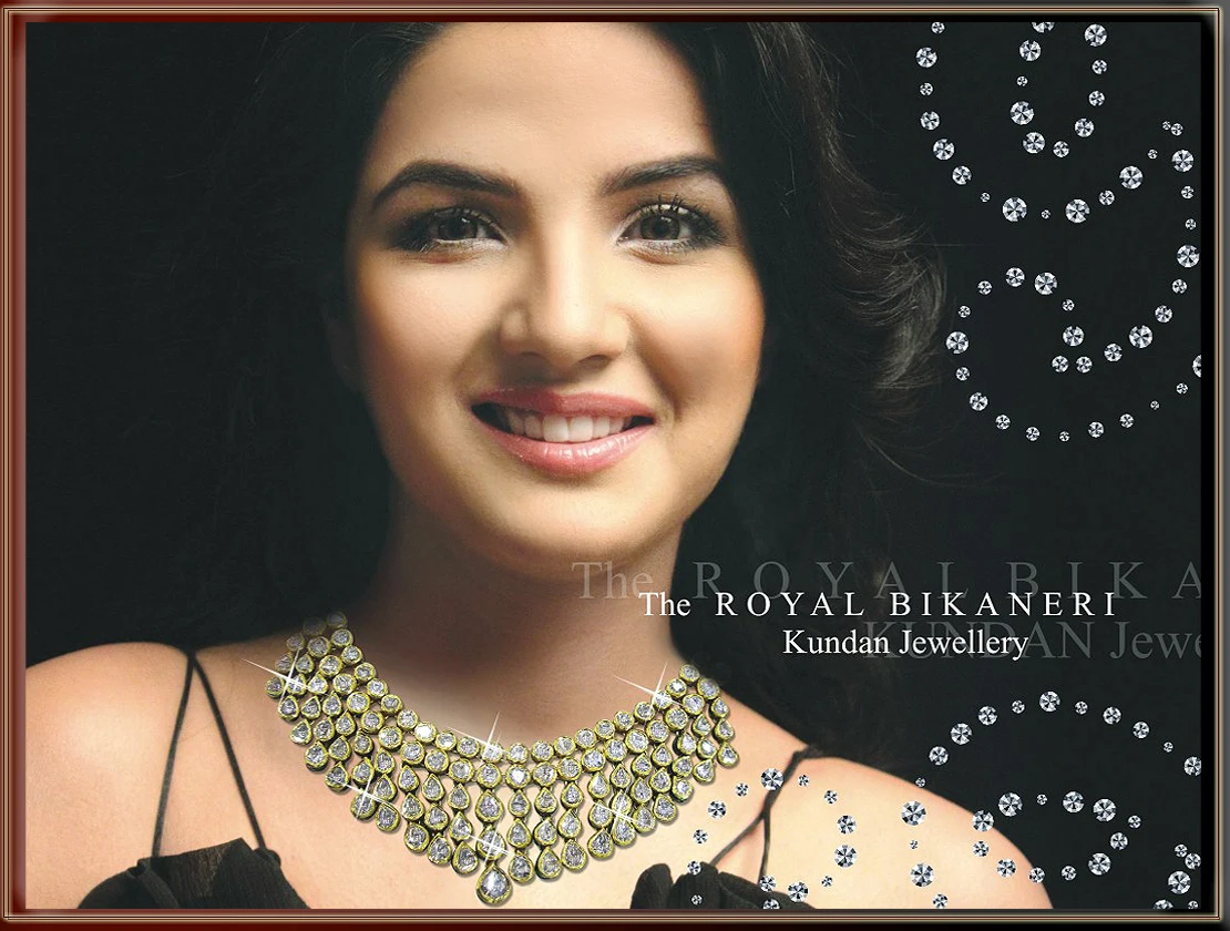 
Diamond Pendant GIA Certified Best Jewellery Brands in Karol Bagh Gold Diamond Wedding Pendant at Wholesale Price by Djewels 