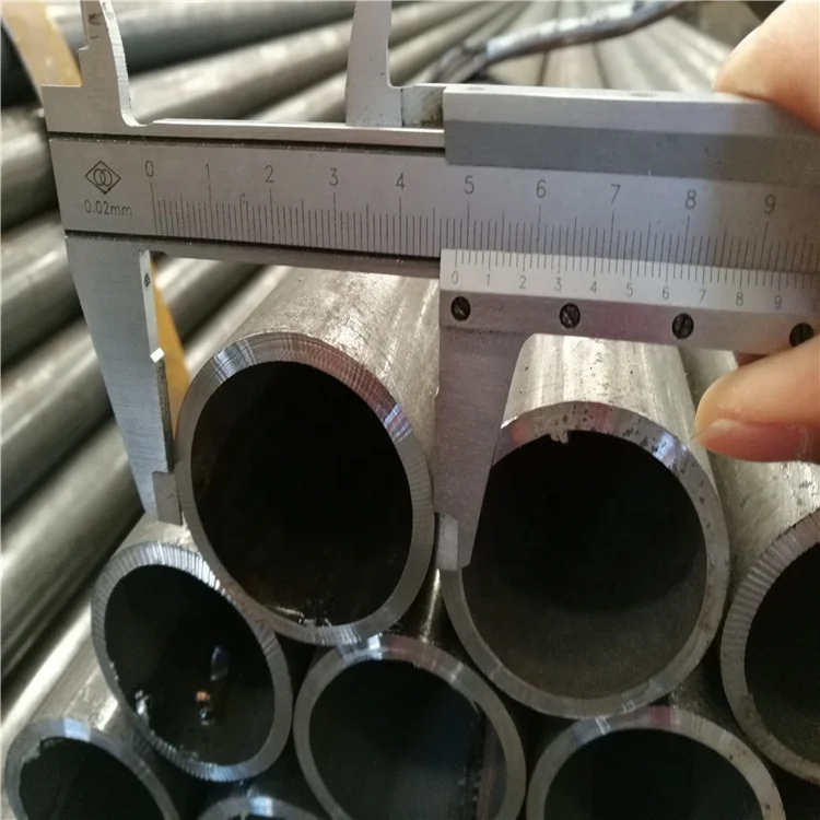Schedule 40 Carbon Erw Welded Mild Round Black Steel Pipe For Furnitures And Construction