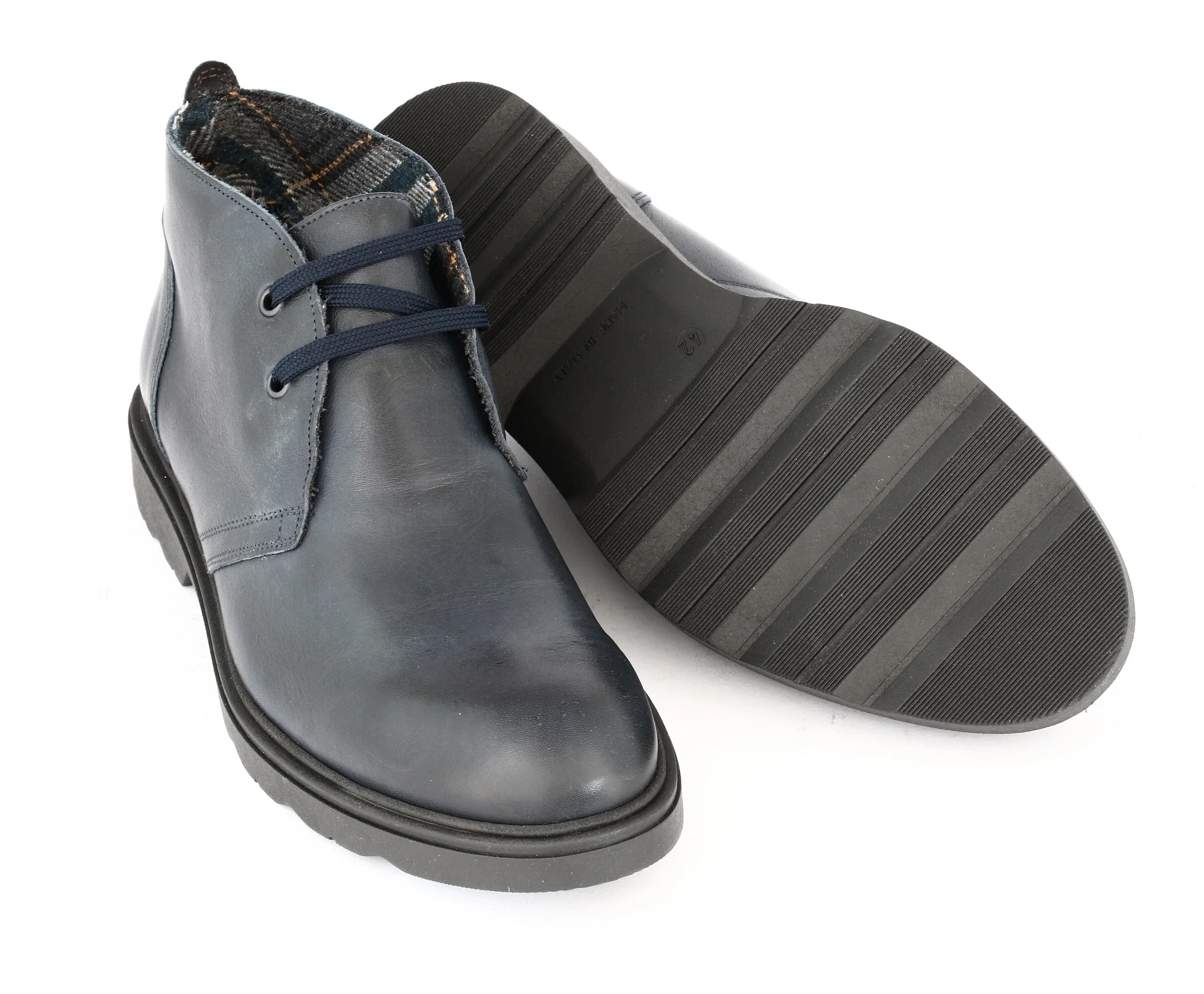 MEN FASHION ANKLE BOOT IN BRUSHED GENUINE LEATHER WITH FABRIC SIDE INTERIOR