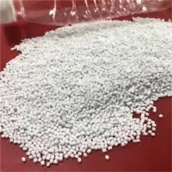 
High quality Hot washed 100% clear PET bottle scrap / PET flakes /recycled PET Resin 