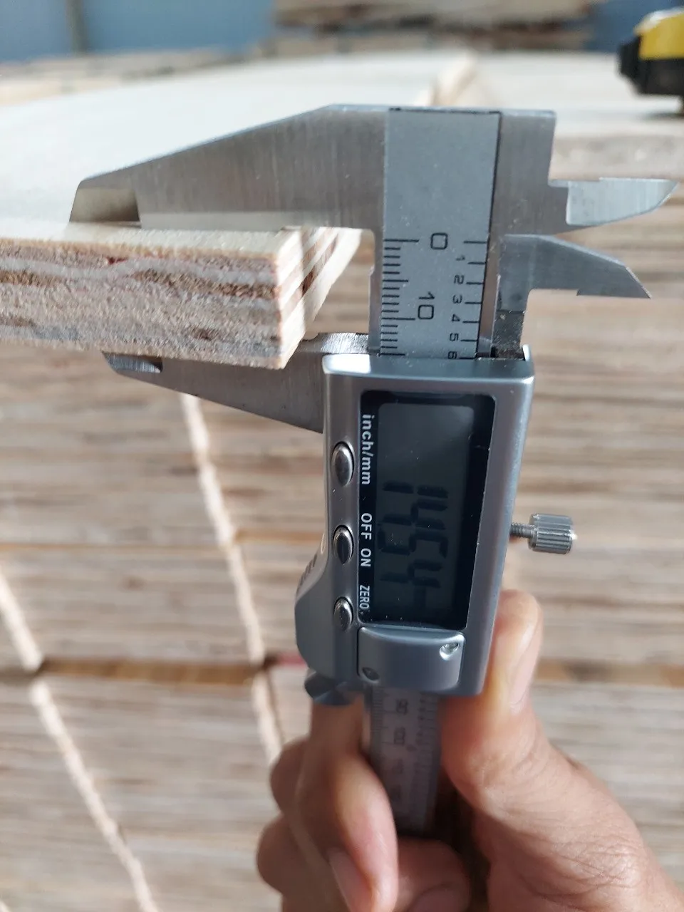 Strong and flexible LVL boards made in Vietnam