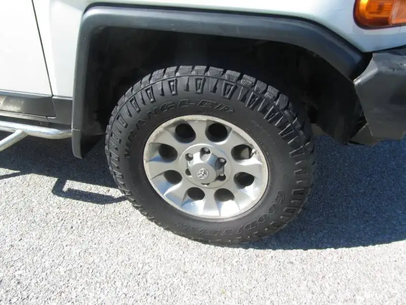 2012 Toyota FJ Cruiser 4x4 4dr SUV 5A