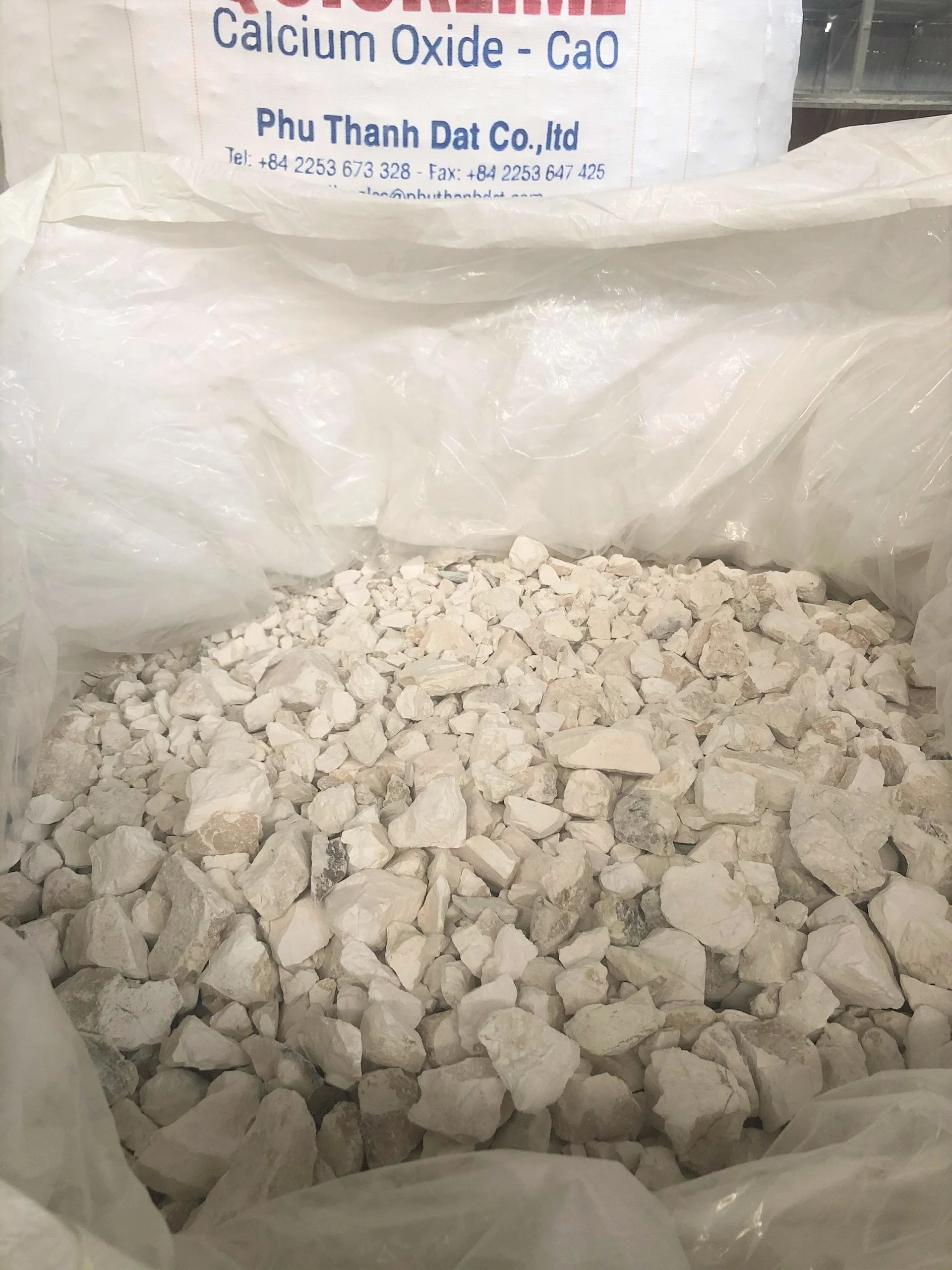 VIETNAM BEST RATE CALCIUM OXIDE CAO 90% MIN // HIGH QUALITY FOR STEEL MILLS
