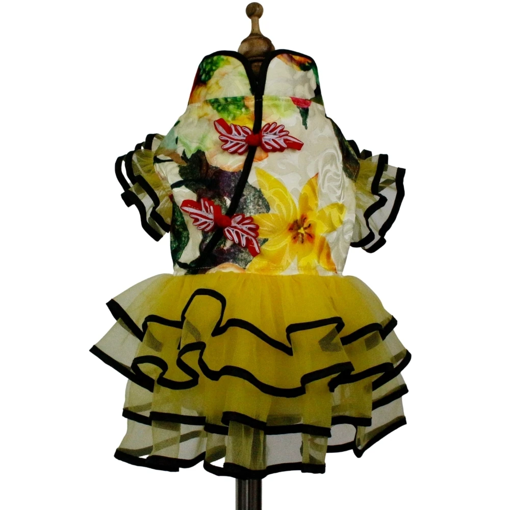 Factory Price New Fashion Spring Summer Luxury Four-Layer Pleated Dog Dress Pet Clothes