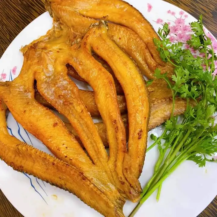 Dry Fish Dried Snakehead Sliced Salt Flavor With Vacuum Pack Packaging With Cheap Price