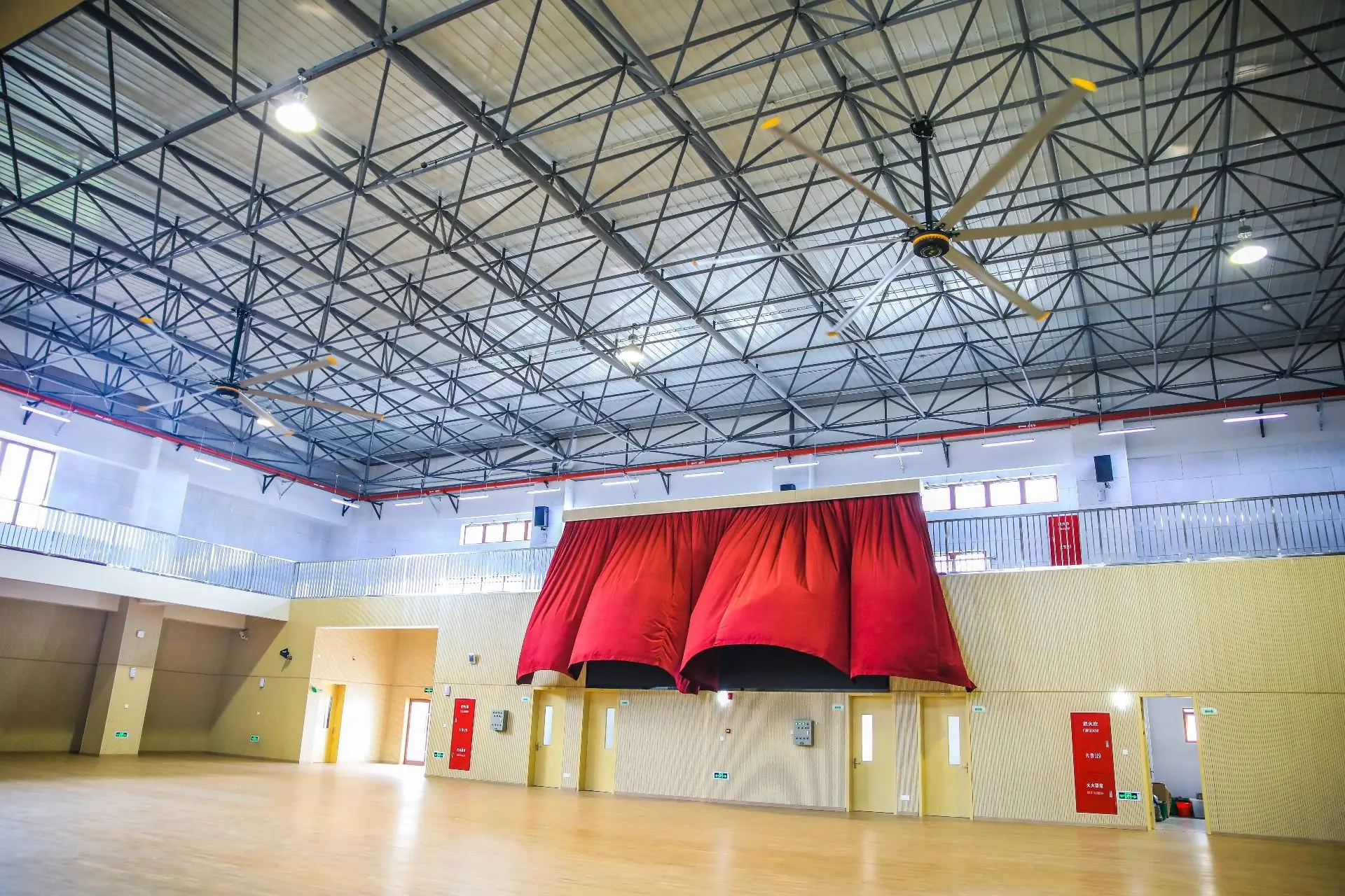 Kale Boreas II Gearbox HVLS Fan with 5 Aluminum Blades 20ft Large Ceiling Fan for Cooling & Ventilation in Airport