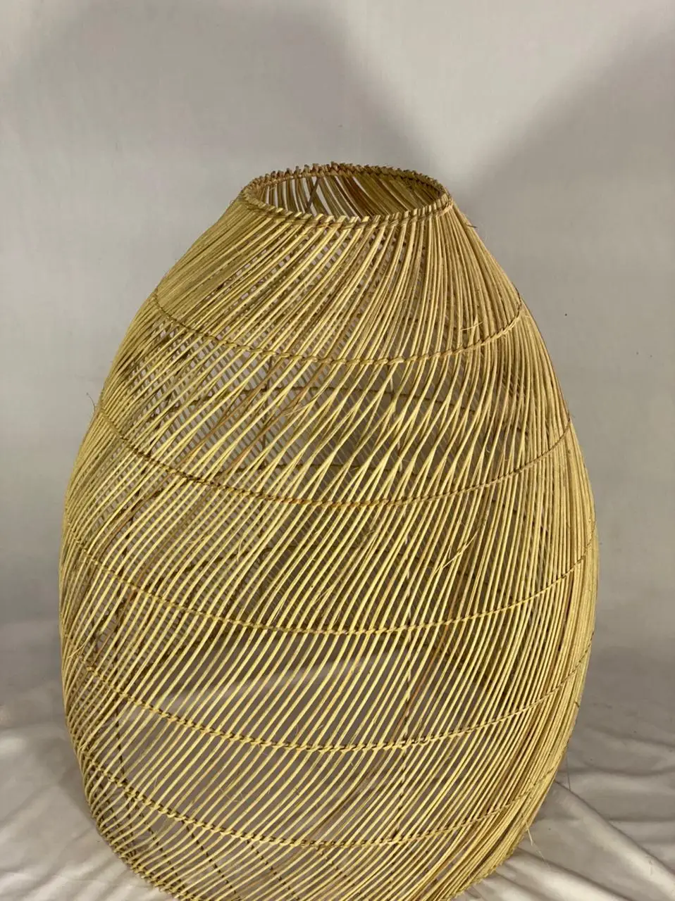 Antique rustic style rattan bamboo hanging light woven lantern pendant lamp