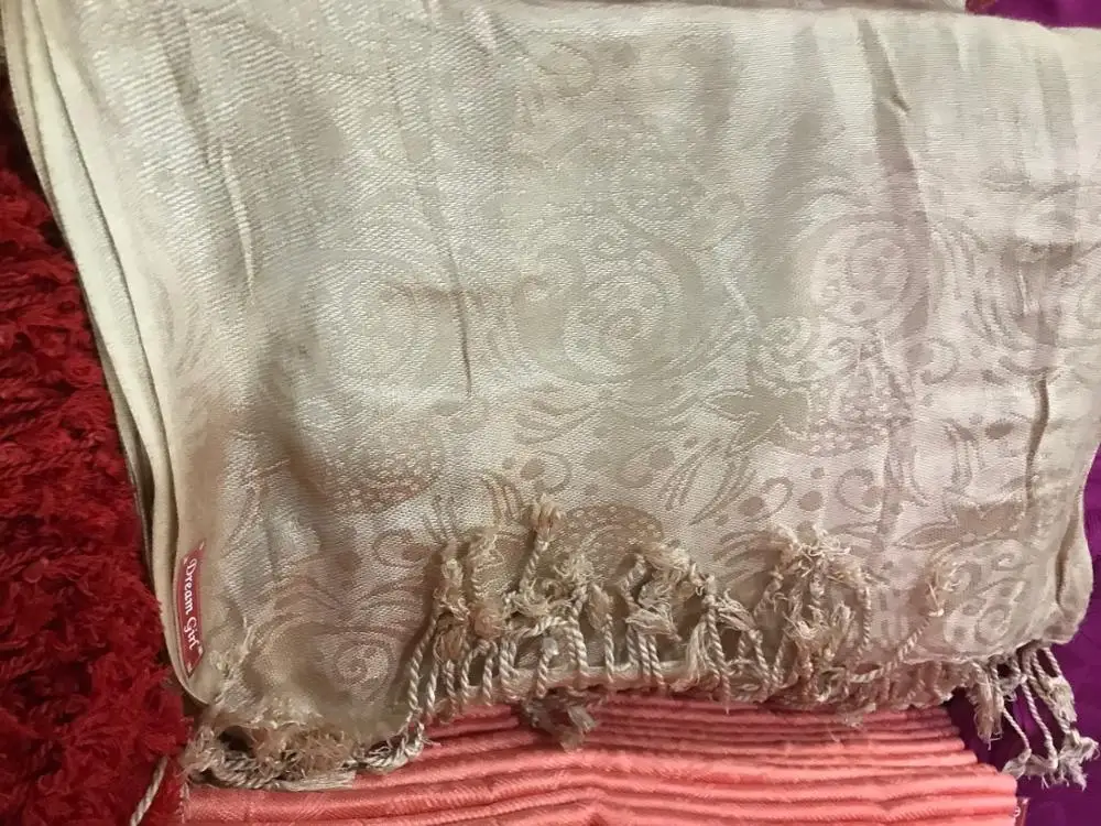 Жаккардовые шали из однотонной вискозы пашмины с индивидуальным дизайном