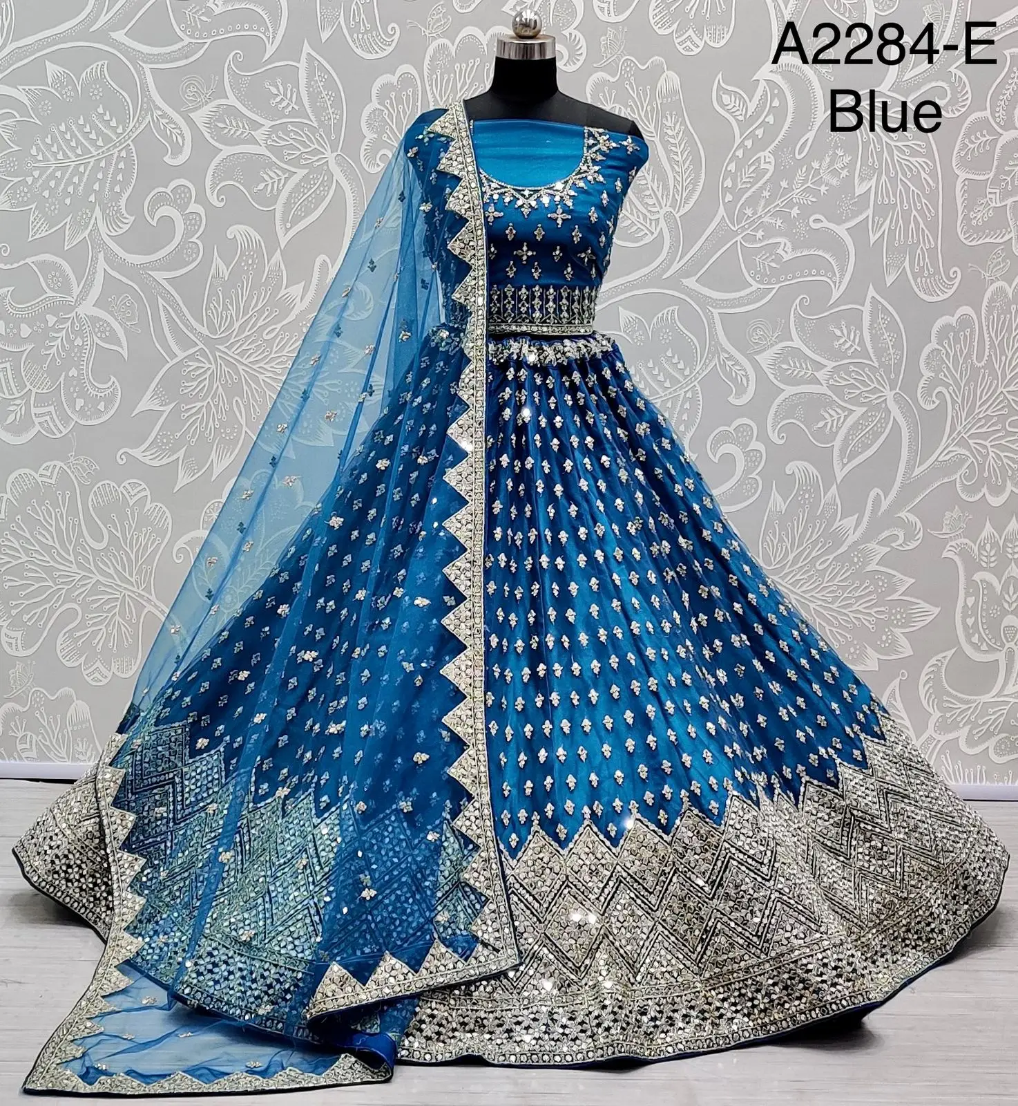 Dgb экспорт индийской свадебной одежды светло-голубой Lehenga Choli с жемчугом работы модная свадебная 2023 новейшего дизайна оптом