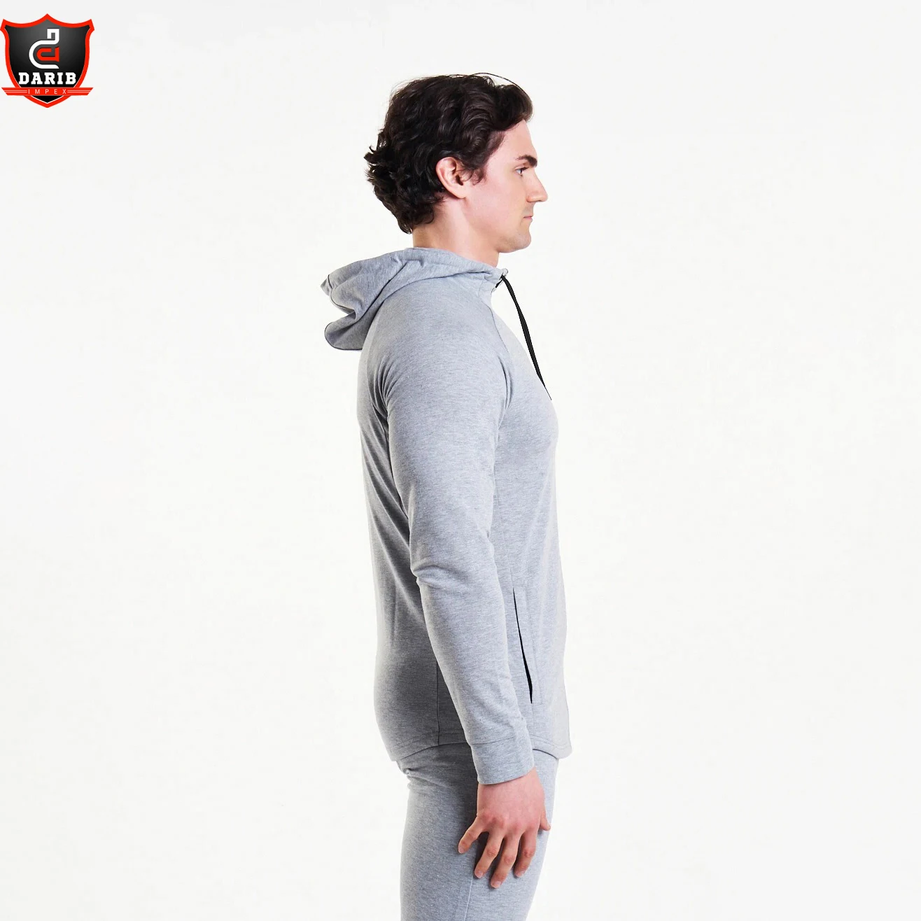 Оптовая продажа мужской тренировочный костюм с буквами-пазлами спортивный оптом капюшоном тренировочные костюмы