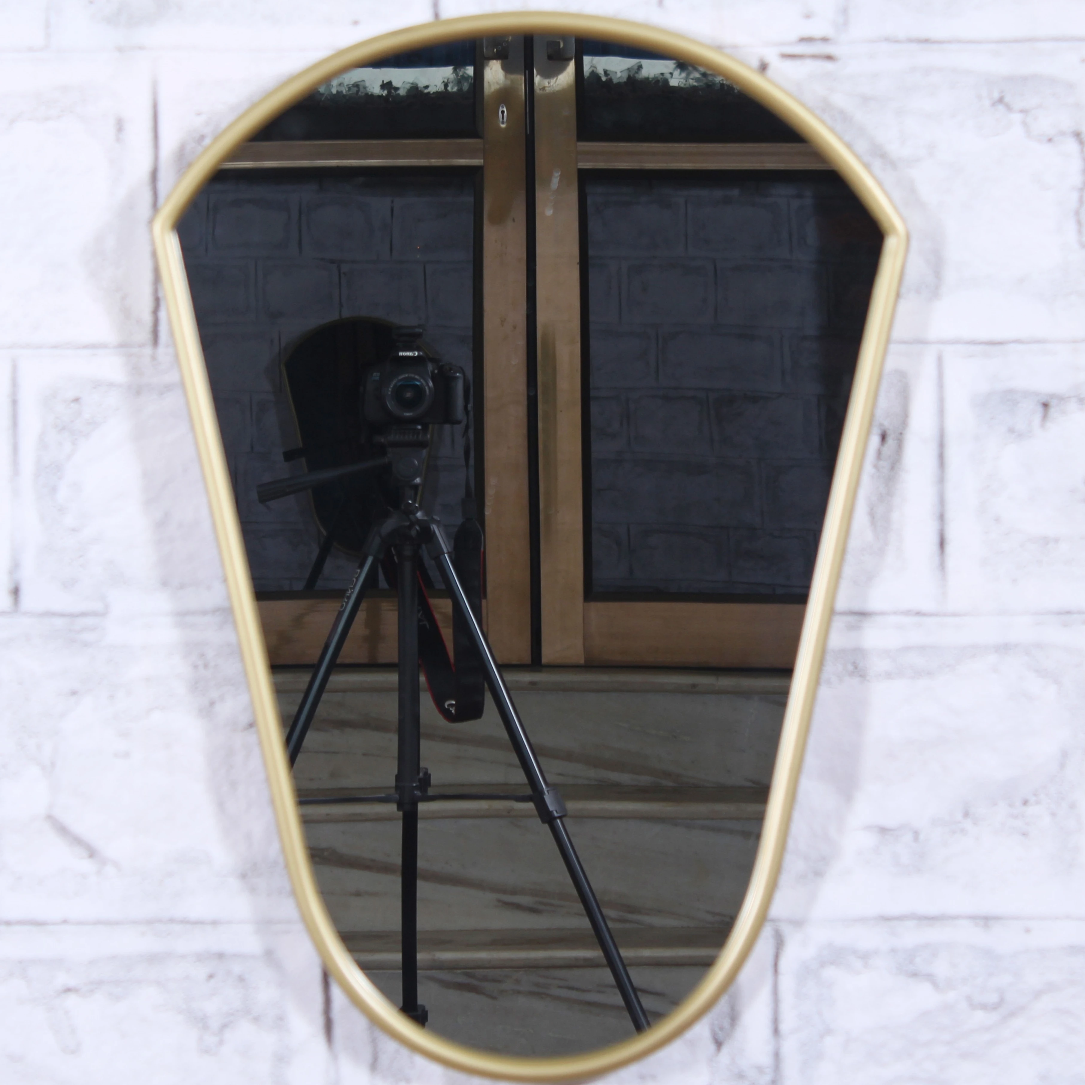 Modern Decorative Wall Mirror with Golden Polish Frame