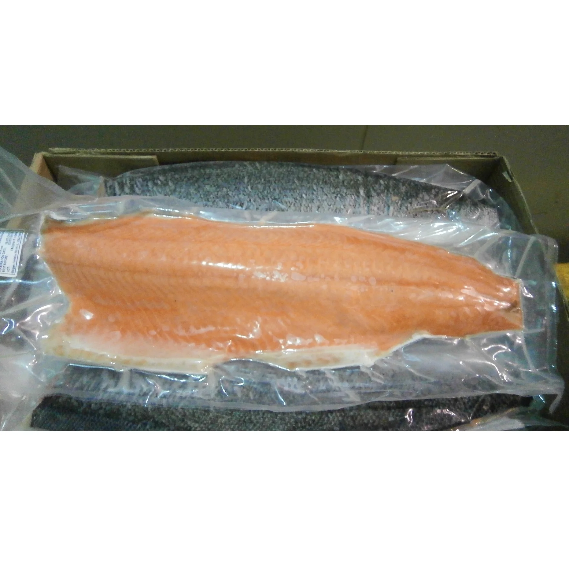 High Tier Food Grade Full Shape Fresh Fish Vacuum Pack (2-3 lbs/pc) IVP Frozen Atlantic Salmon Fillet Trim-C