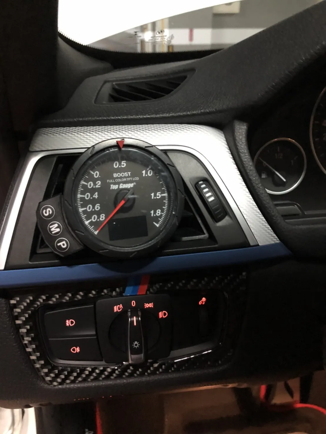 
Air vent 4in1 gauge compatible with BMW 3 series Sedan Touring Grand Tourismo F30 F31 F34 F35 316 318 320 325 328 330 335 340 