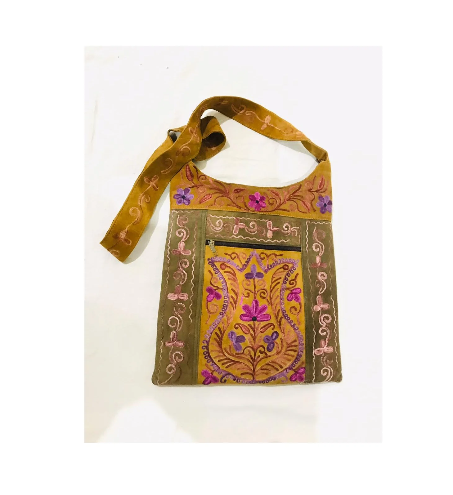 Aari Embroidery Shoulder Bag Manufacturer from India