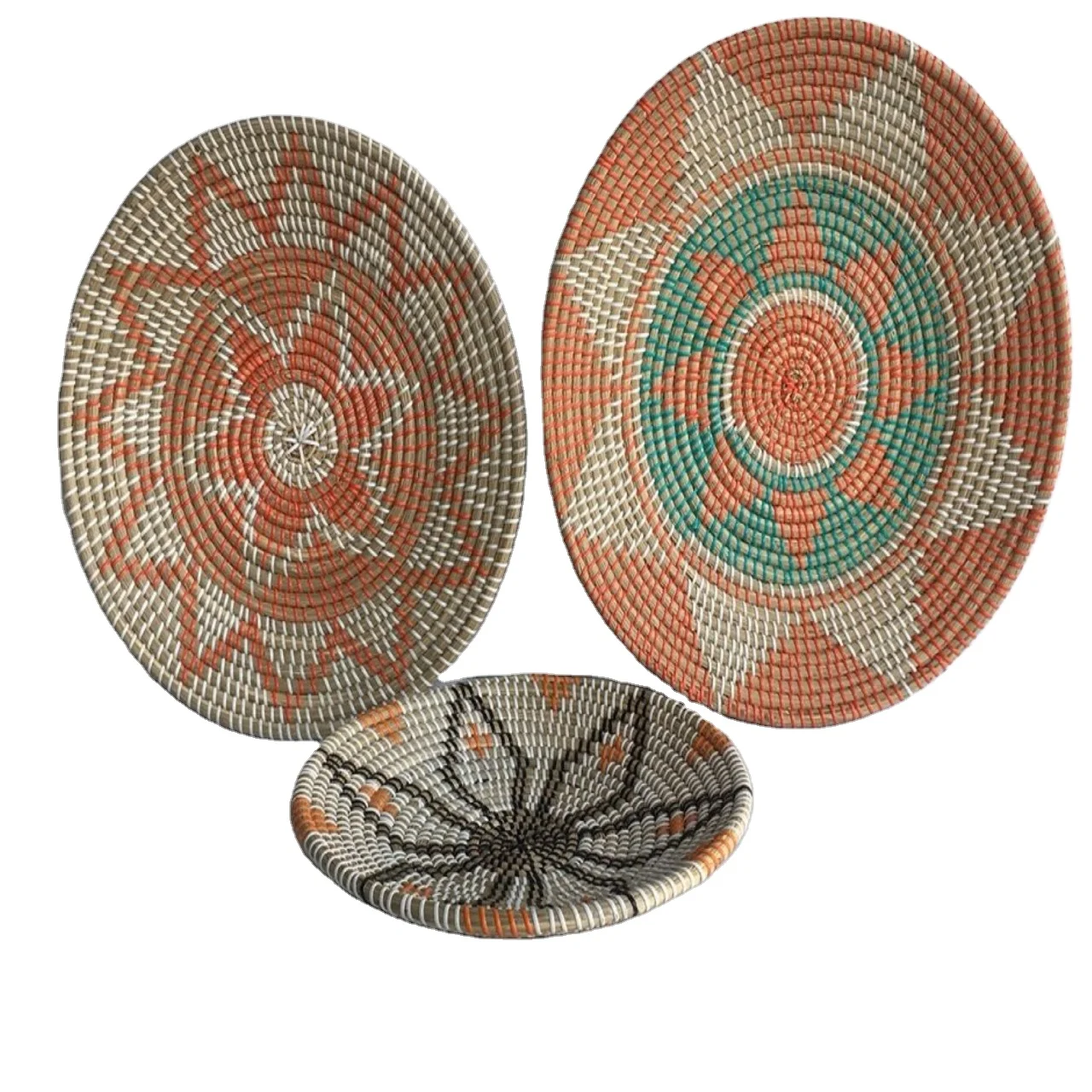 Natural round seagrass woven basket hanging wall decor for house , restaurant, kitchen