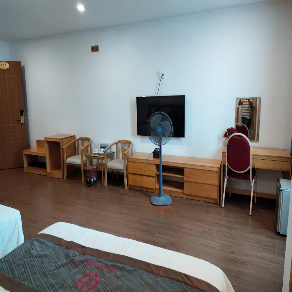 Деревянная мебель хорошего качества для украшения комнаты с новой моделью отеля