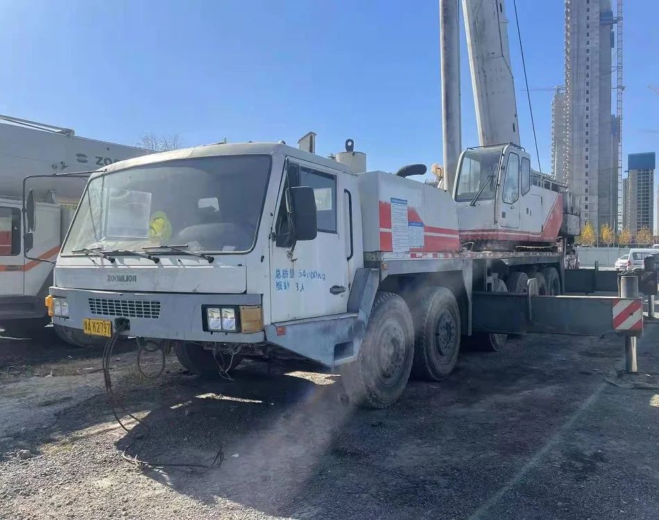 Used Zoomlion Truck Crane 100Ton 2009 Second Hand Truck Crane